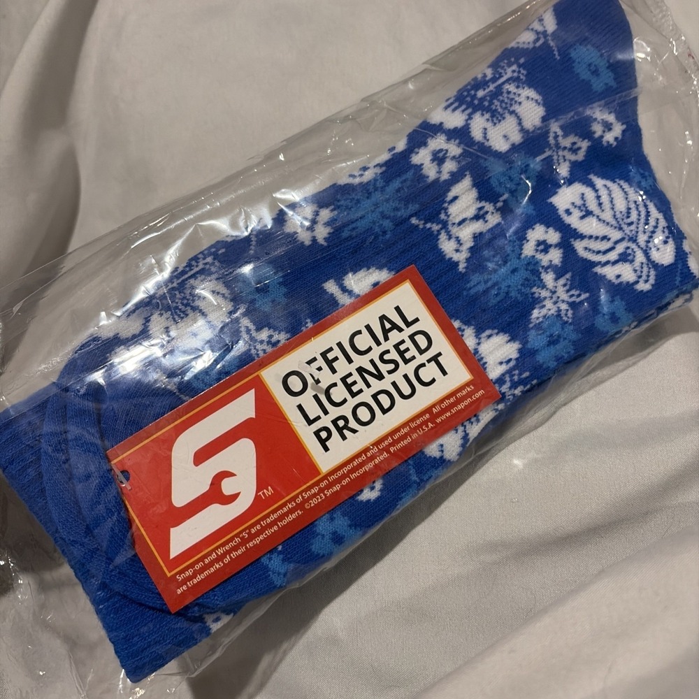 Snap On Tools Tropical Blue Men's Promotional Crew Socks One Size